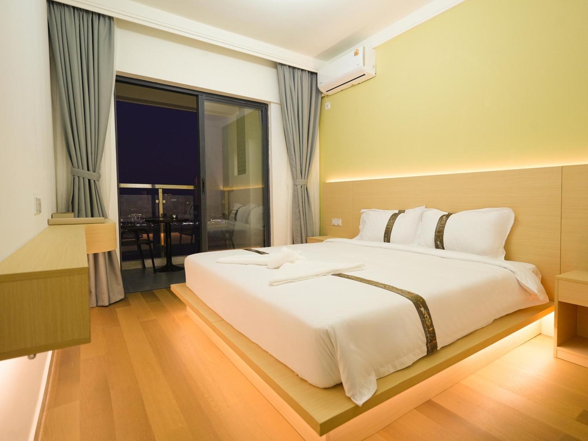X One Hotel 金边 外观 照片